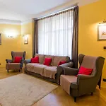 In Heart Of Prague - 2Br 2Ba Elegant Downtown Apt